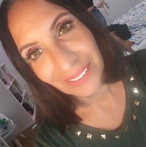 Meet your Posher, Lucy